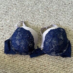 ‼️Last Day to Buy: 8/31‼️ Dream Angels Push-Up Bra w/rhinestones